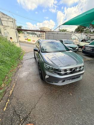 VOLKSWAGEN NIVUS 1.0 200 TSI TOTAL FLEX HIGHLINE AUTOMÁTICO VOLKSWAGEN NIVUS 1.0 200 TSI TOTAL FLEX HIGHLINE AUTOMÁTICO